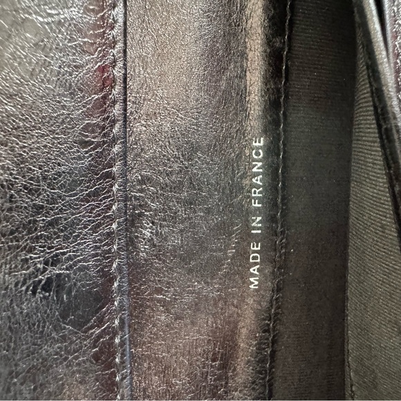 Chanel Black Quilted Leather Wallet - Picture 15 of 16